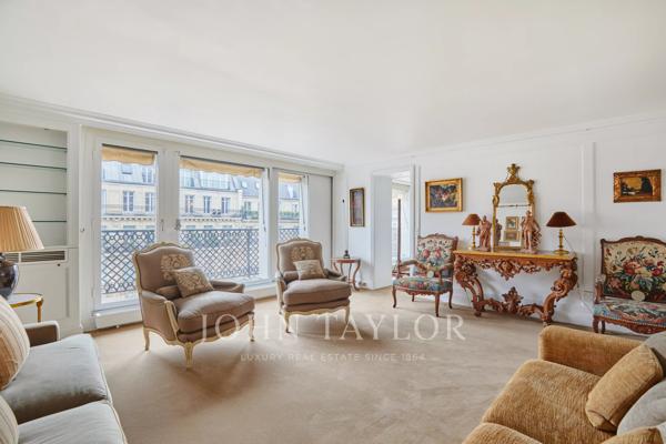 Duplex d’exception boulevard Saint-Germain