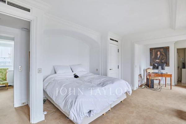 Duplex d’exception boulevard Saint-Germain