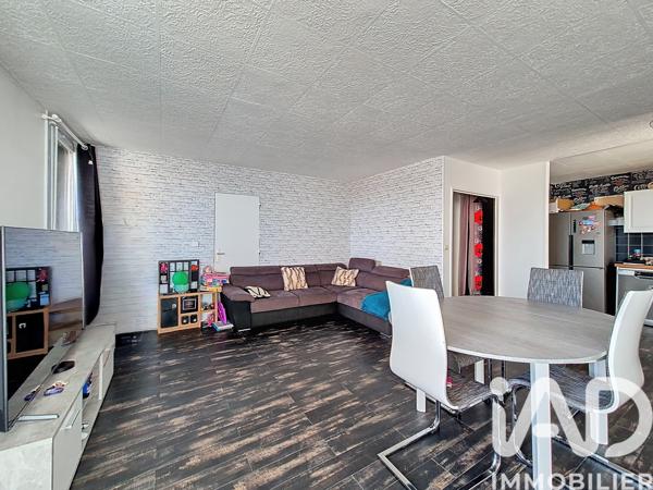 Appartement à vendre 4 pièces 76 m² Élancourt