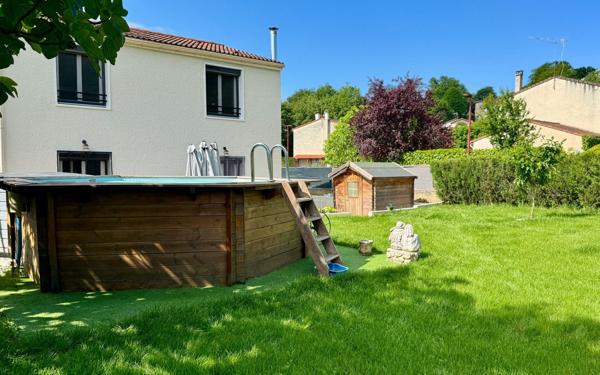 Maison à vendre    5 pièces • 126 m2 Génissieux