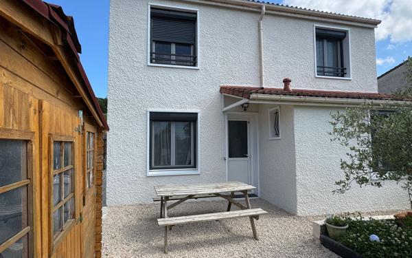 Maison à vendre    5 pièces • 126 m2 Génissieux