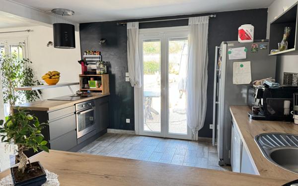 Maison à vendre    5 pièces • 126 m2 Génissieux