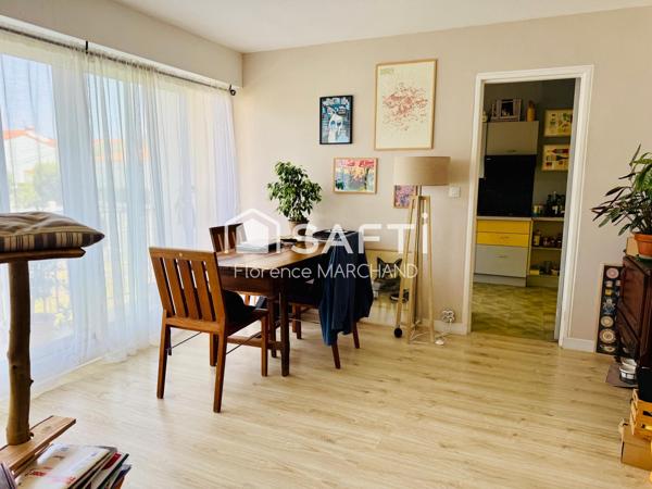 APPARTEMENT T2 AVEC BALCONS CAVE ET STATIONNEMENT PRIVATIF