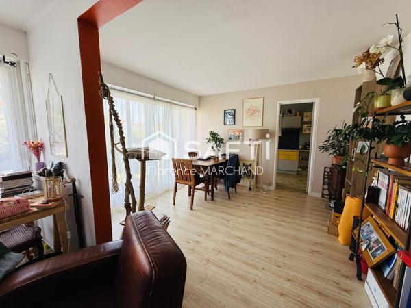 APPARTEMENT T2 AVEC BALCONS CAVE ET STATIONNEMENT PRIVATIF