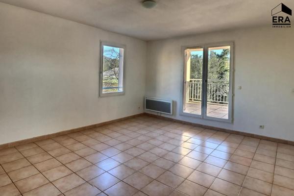 A vendre appartement de type 3 à Marseille avec terrasse et box fermé - Roy d'Espagne