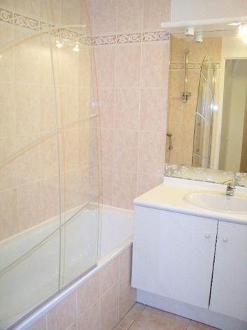 3 pièces MEUBLE de 65,23 m² avec balcon et 2 parkings -Champigny