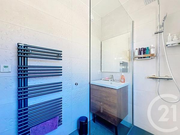 Appartement F5 à vendre  5 pièces - 102,87 m 2   MANDELIEU LA NAPOULE  - 06