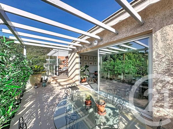 Appartement F5 à vendre  5 pièces - 102,87 m 2   MANDELIEU LA NAPOULE  - 06