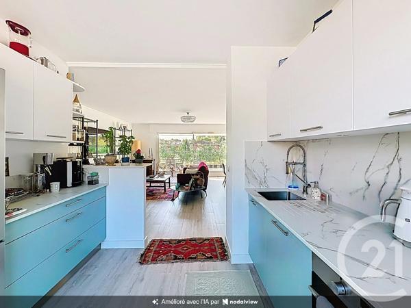 Appartement F5 à vendre  5 pièces - 102,87 m 2   MANDELIEU LA NAPOULE  - 06