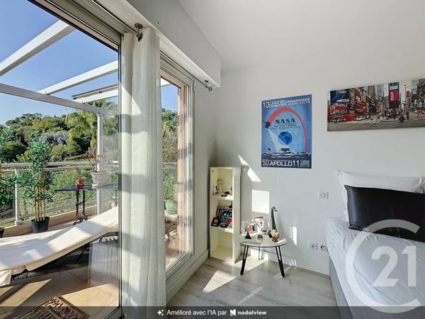 Appartement F5 à vendre  5 pièces - 102,87 m 2   MANDELIEU LA NAPOULE  - 06
