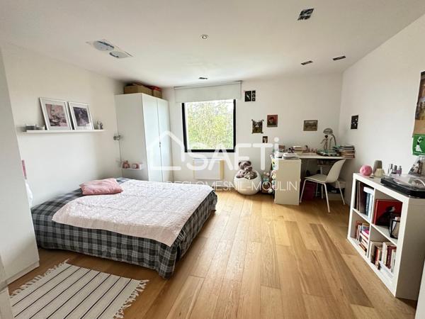 Corps de ferme comprenant grande maison et gîtes indépendants