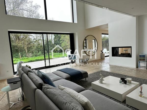 Corps de ferme comprenant grande maison et gîtes indépendants