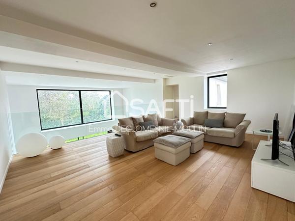 Corps de ferme comprenant grande maison et gîtes indépendants