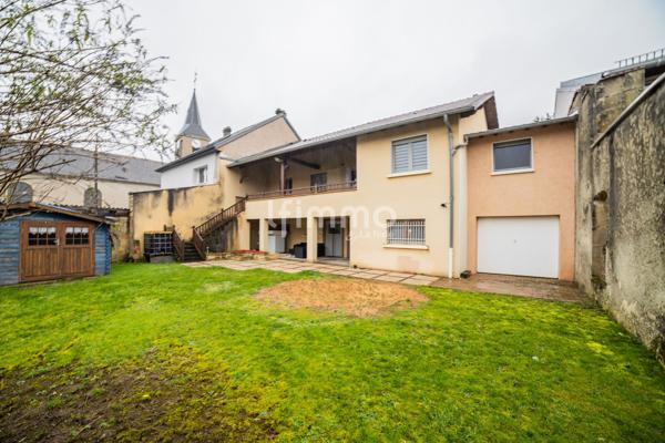 Propriété familiale, sur un secteur côté, Près de Saint-Avold.