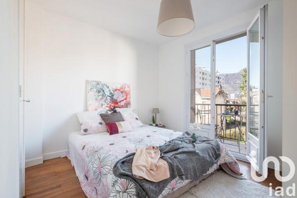 Appartement à vendre 4 pièces 64 m² Saint-Martin-d'Hères