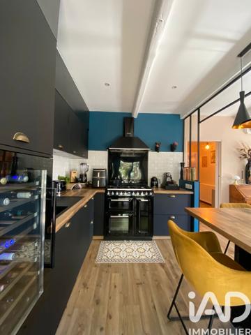Maison à vendre 6 pièces 183 m² Nîmes