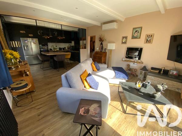 Maison à vendre 6 pièces 183 m² Nîmes