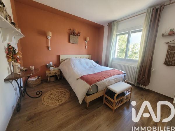 Maison à vendre 6 pièces 183 m² Nîmes