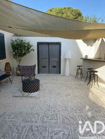 Maison à vendre 6 pièces 183 m² Nîmes