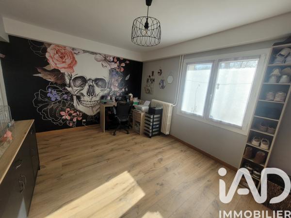 Maison à vendre 6 pièces 183 m² Nîmes