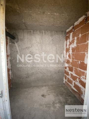 T2 / La Chaussée-Saint-Victor / ascenseur / cave privative / place de parking attitrée en sous-sol