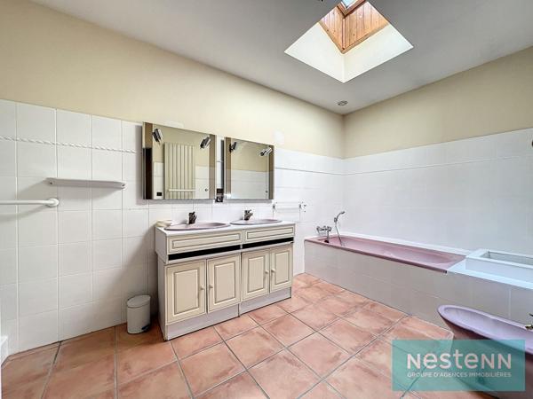 Exclusivite Nestenn Immobilier. Charmante maison d architecte au coeur de Castanet-Tolosan.