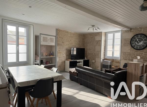 Maison à vendre 5 pièces 97 m² Mauzé-sur-le-Mignon