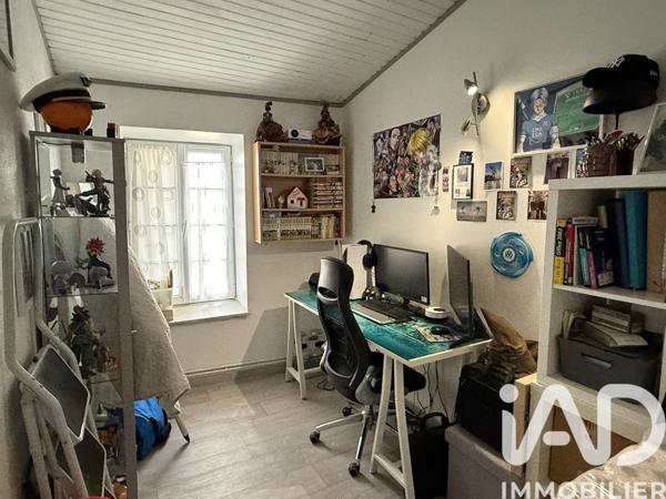 Maison à vendre 5 pièces 97 m² Mauzé-sur-le-Mignon