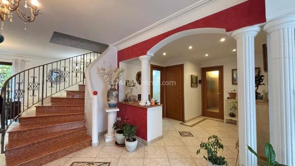 Vente Maison 5 pièces 154 m2 à La Trinité