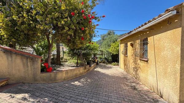 Vente Maison 5 pièces 154 m2 à La Trinité