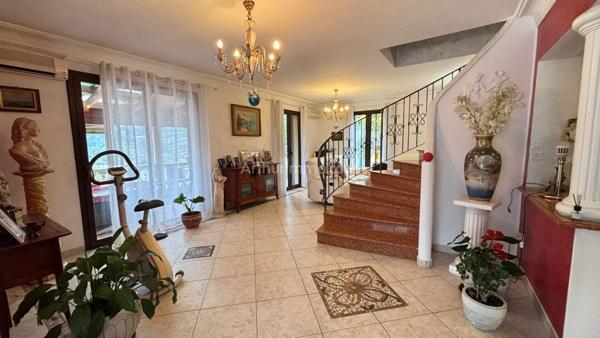 Vente Maison 5 pièces 154 m2 à La Trinité