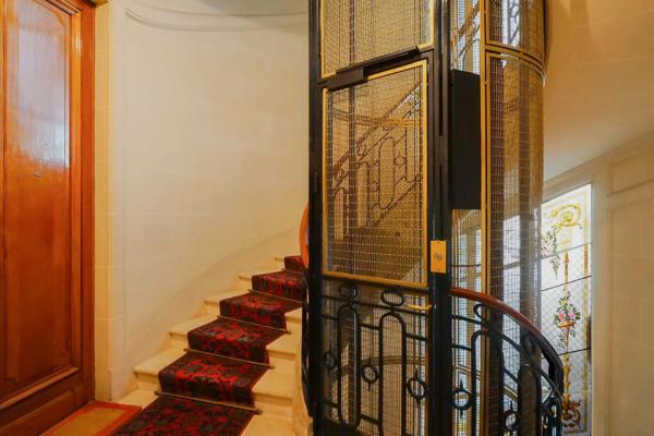 Appartement Paris 7e - CHAMP DE MARS