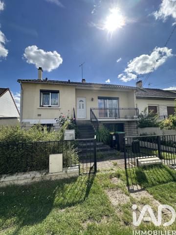 Maison à vendre 6 pièces 132 m² Sainte-Geneviève-des-Bois