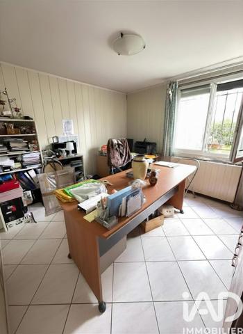 Maison à vendre 6 pièces 132 m² Sainte-Geneviève-des-Bois