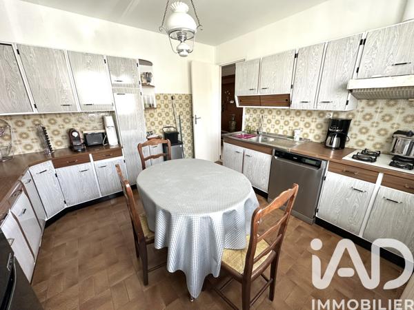 Maison à vendre 6 pièces 132 m² Sainte-Geneviève-des-Bois