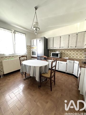Maison à vendre 6 pièces 132 m² Sainte-Geneviève-des-Bois