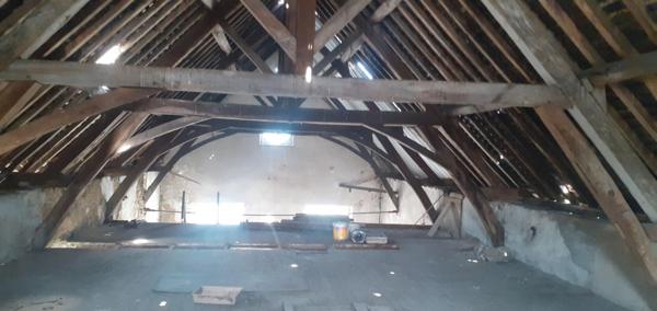 Loft Bauge En Anjou 2 pièce(s) 200 m2
