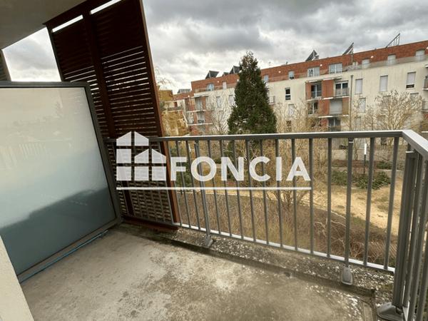 Location Appartement 2 pièces 39.8 m² - 2 RUE DU GENERAL WALKER Chartres 28000