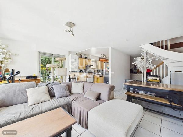 Appartement 4 pièces à vendre à Elbeuf - Rare sur le marché !