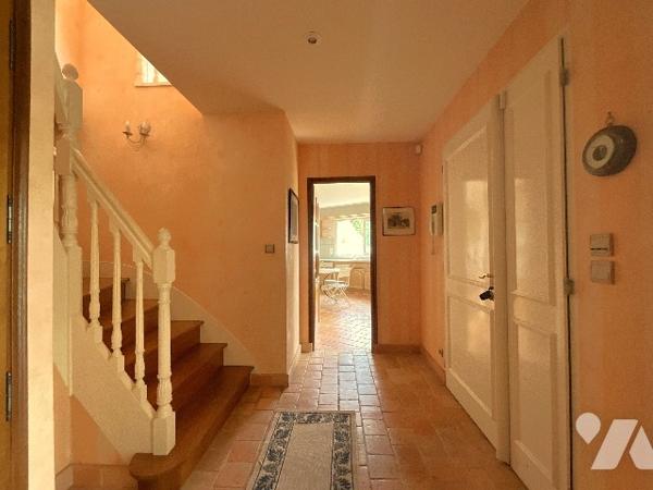 SAINT ANTOINE DU ROCHER (37360) - Maison contemporaine au bord du golf Ardrée