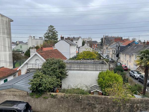 Petit Immeuble de 138 m²- Pour investisseurs - Toutes Aides