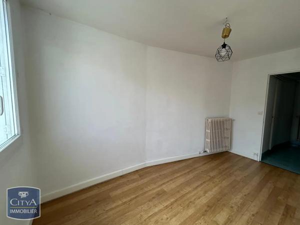 Appartement à louer 3 pièces 66.67m² Tours (37000)