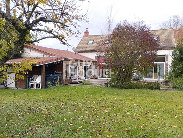 VENTE d'une maison BRIARDE (170 m²) à 5 minutes de la gare de Longueville