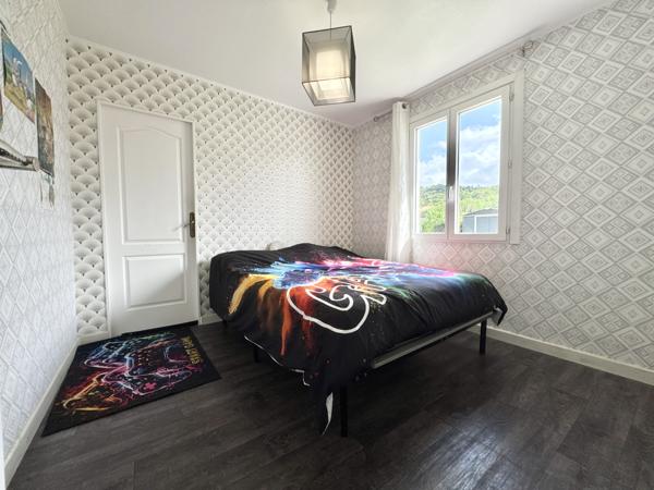 Maison de plain pied avec piscine  Saint-Sylvestre-sur-Lot (47140)