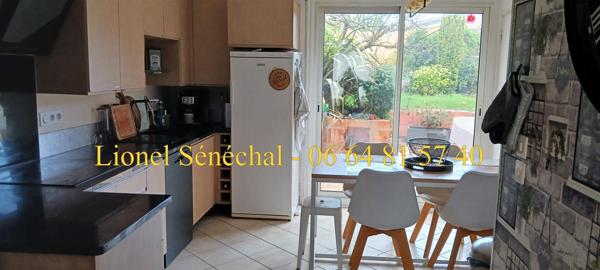 Maison de ville 10 pièces de 200 m2 à Le Mans quartier Le Pré / Madeleine