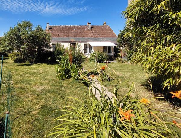 Maison à ARCISSES, 28400 - 6 pièces 111m²