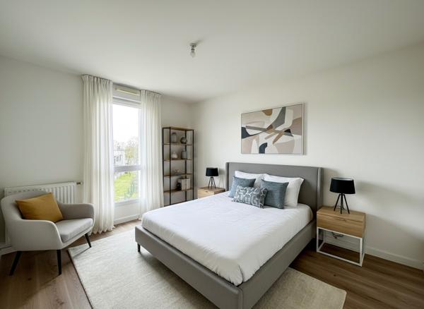 Appartement 3 Pièces 65 m2 avec Terasse et Parking