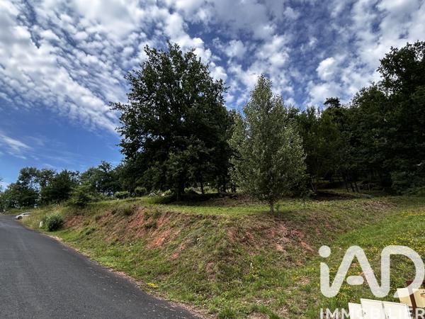 Terrain à vendre 1 740 m² Villecomtal