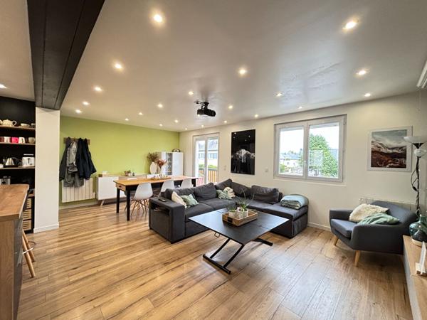 Maison sur sous-sol à vendre à Saint-Erblon - 4 chambres, 110 m²