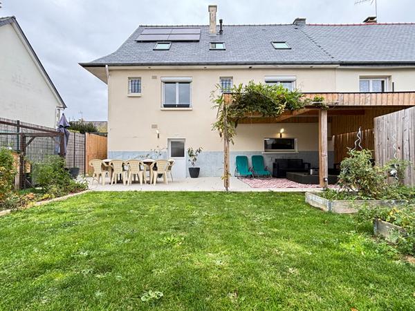 Maison sur sous-sol à vendre à Saint-Erblon - 4 chambres, 110 m²